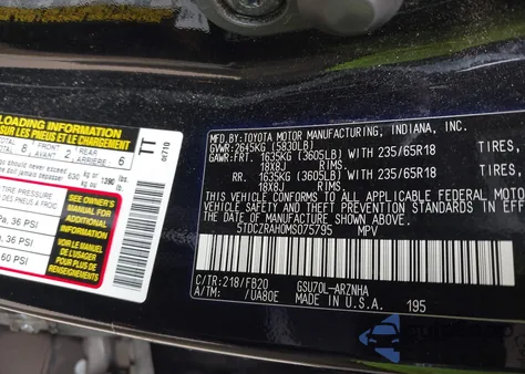 2021 Toyota Highlander L z USA, uszkodzony, nr VIN 5TDCZRAH0MS075795